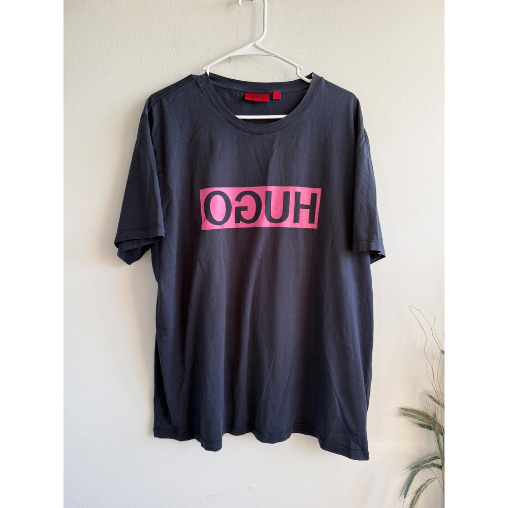 Hugo Boss HUGO Mens XL Graphic Logo T-Shirt Dark Blue Pink Box Logo Tee